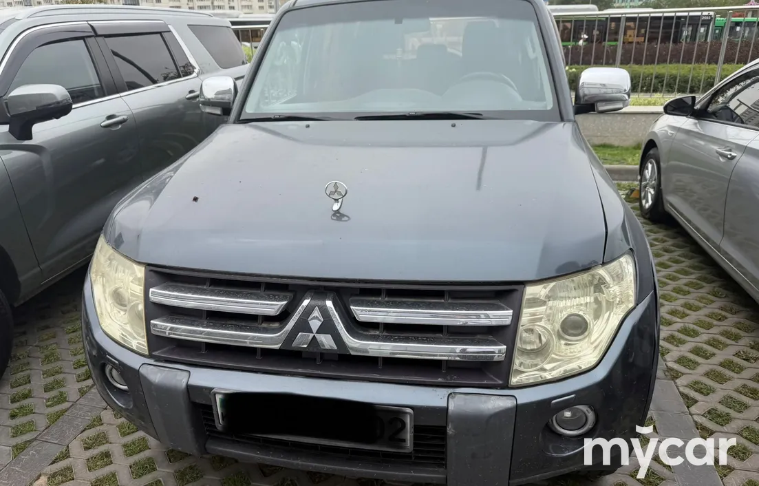 Mitsubishi Pajero 2008