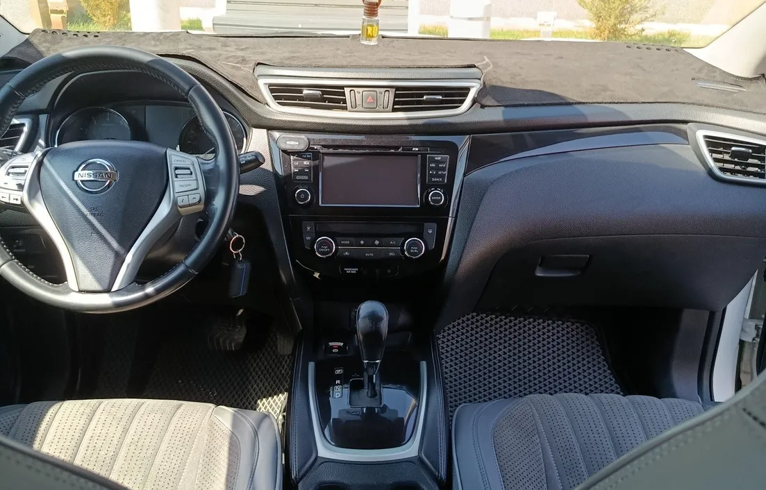 Nissan Qashqai 2015