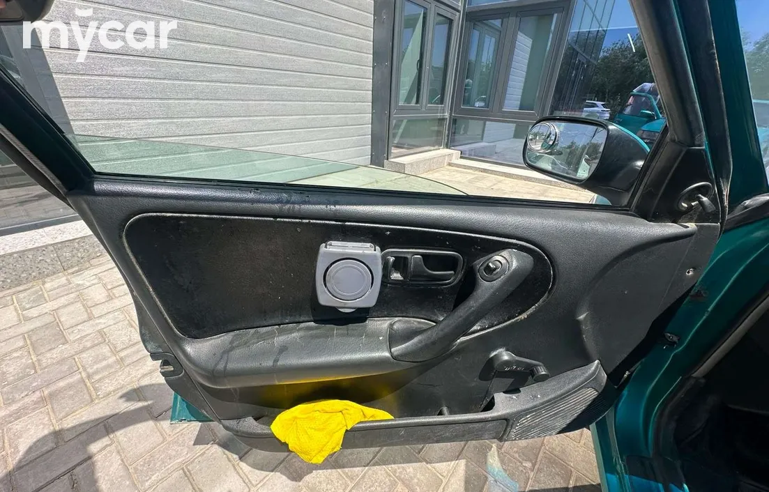 Nissan Primera 1996