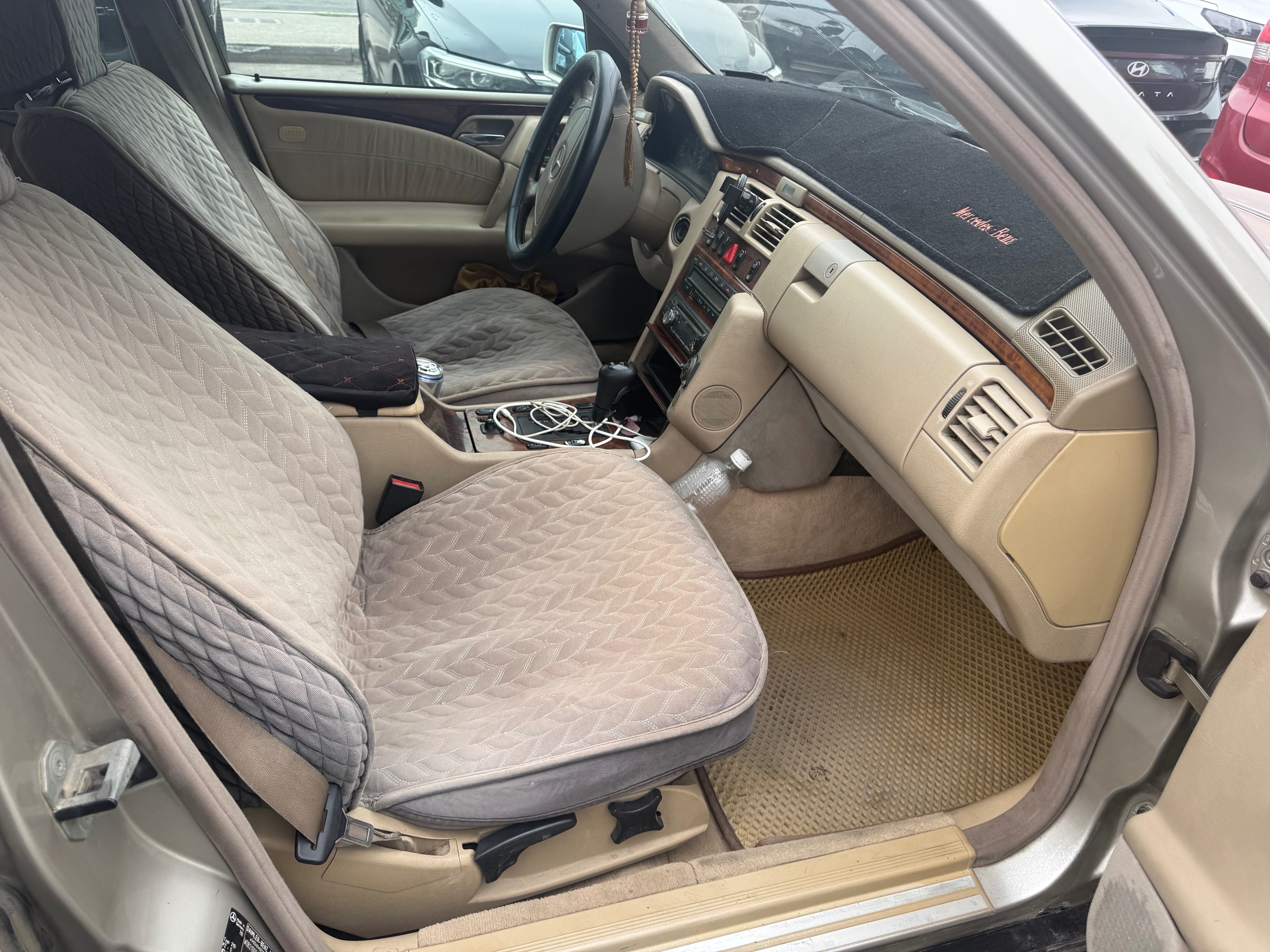 Mercedes-Benz E-Класс 1998