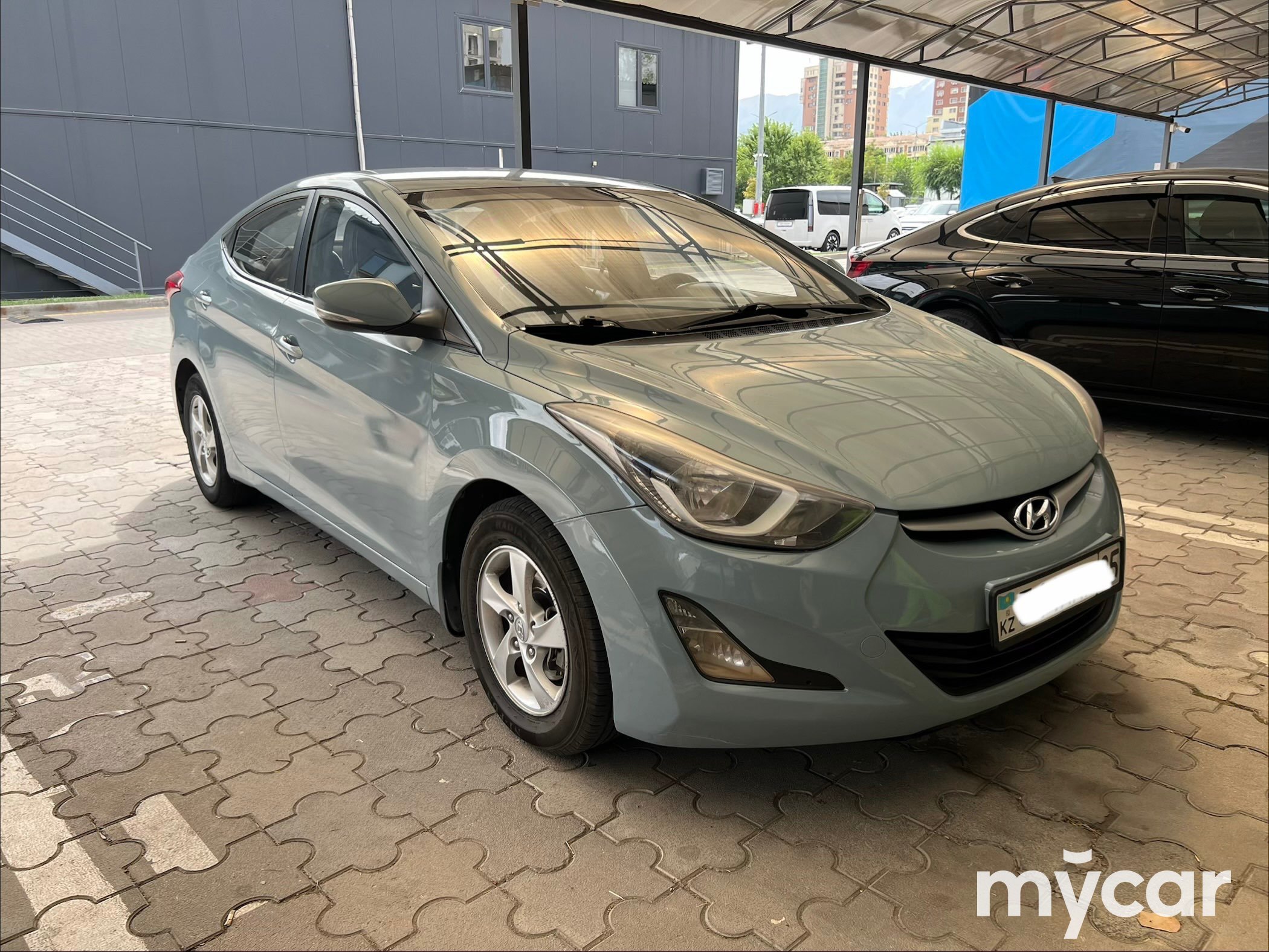 Hyundai Elantra 2015