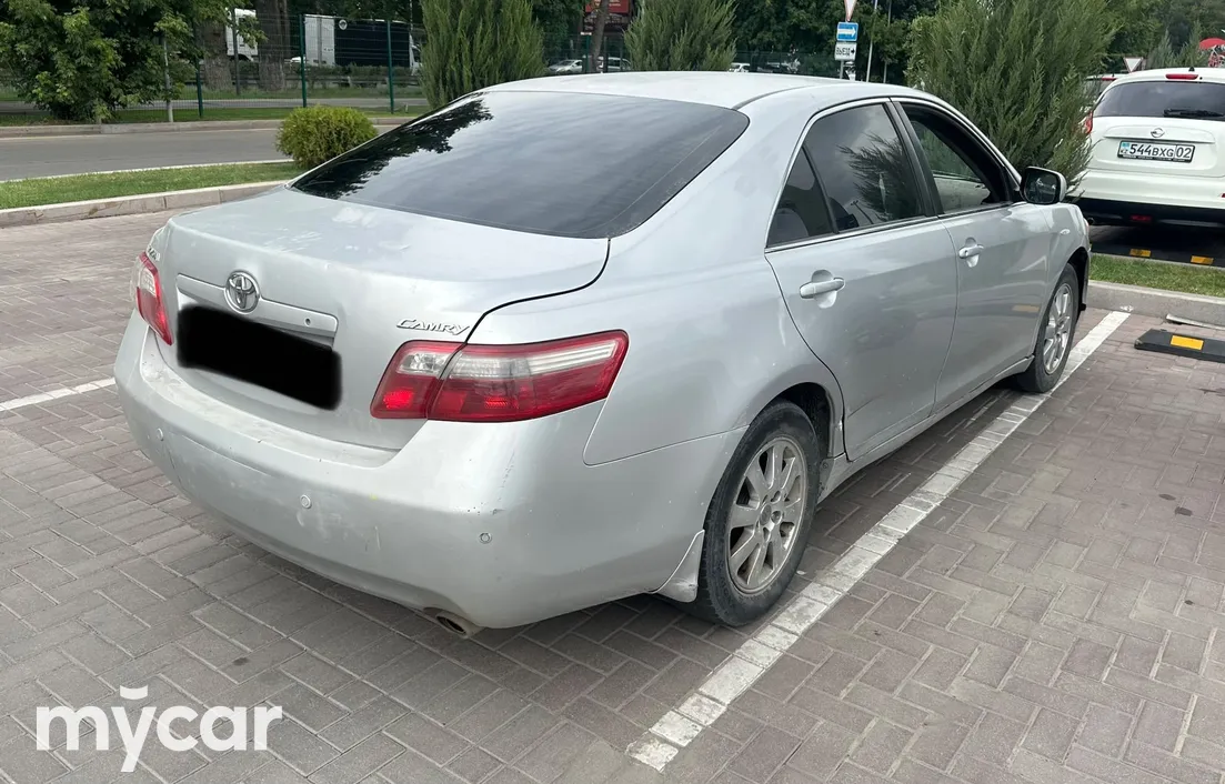 Toyota Camry 2007