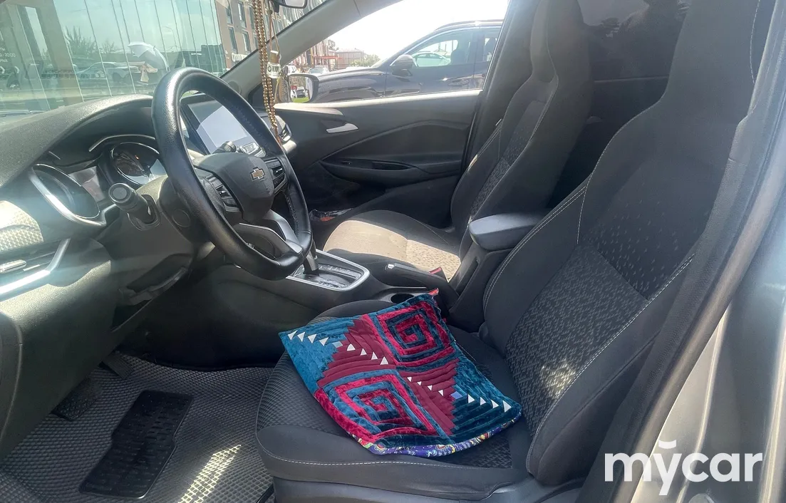 Chevrolet Onix 2023