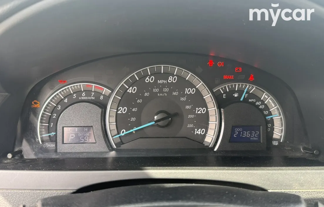 Toyota Camry 2012