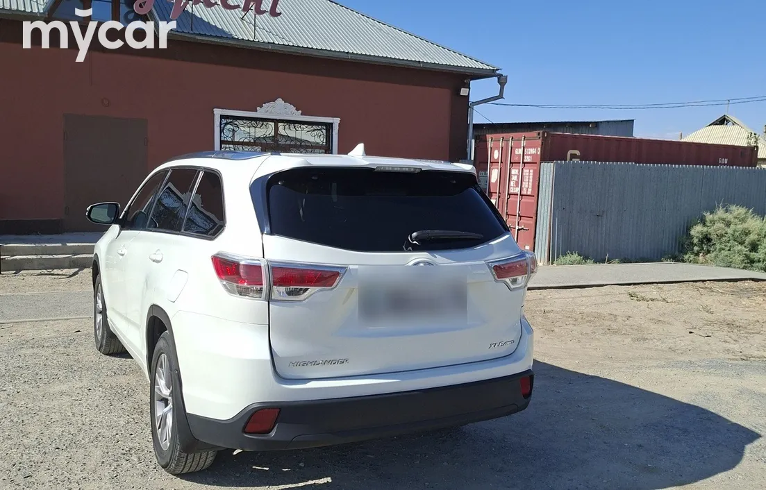 Toyota Highlander 2015