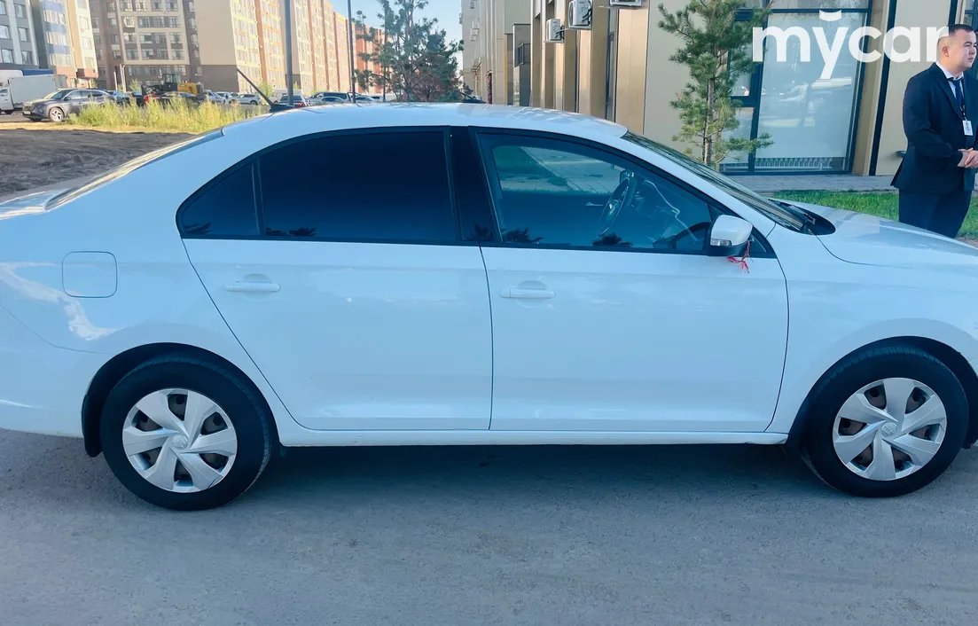 Volkswagen Polo 2021