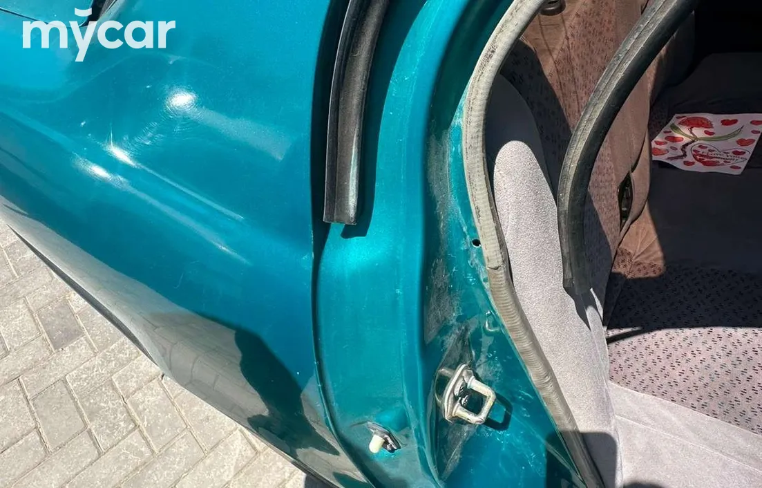 Nissan Primera 1996