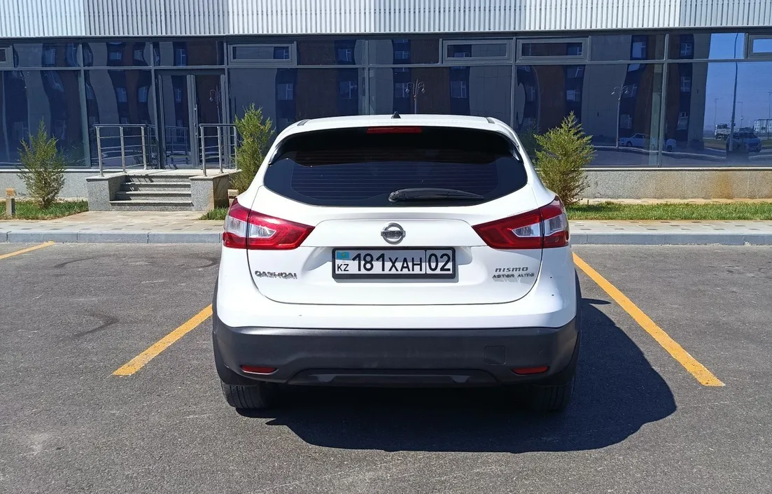 Nissan Qashqai 2015