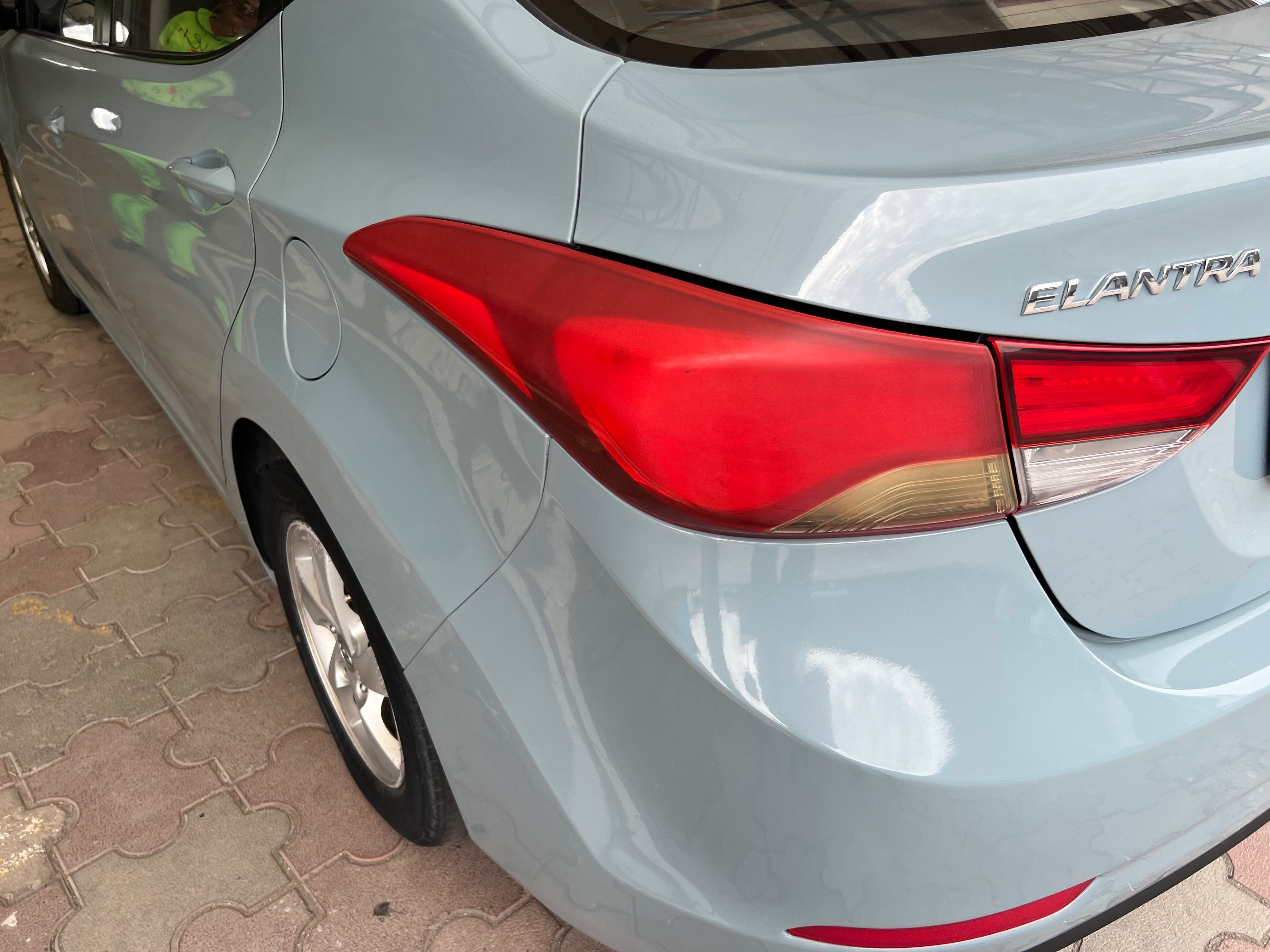 Hyundai Elantra 2015