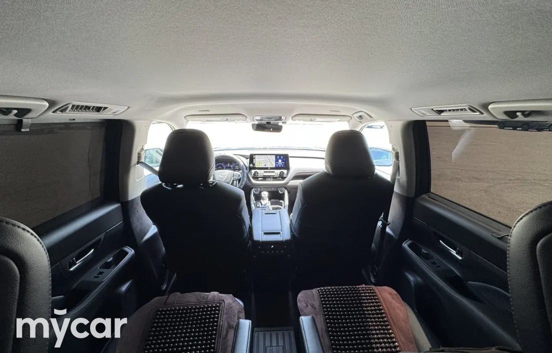 Toyota Grand Highlander 2023