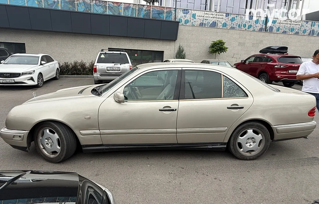 Mercedes-Benz E-Класс 1998