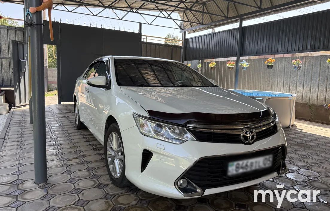 Toyota Camry 2016