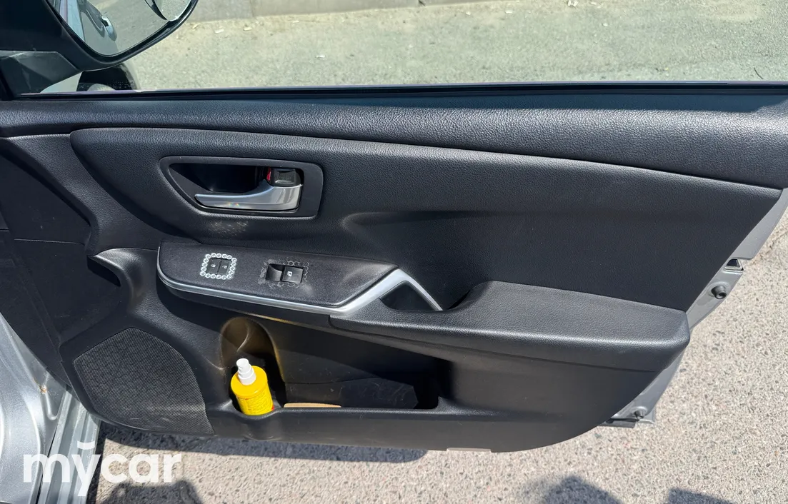 Toyota Camry 2015