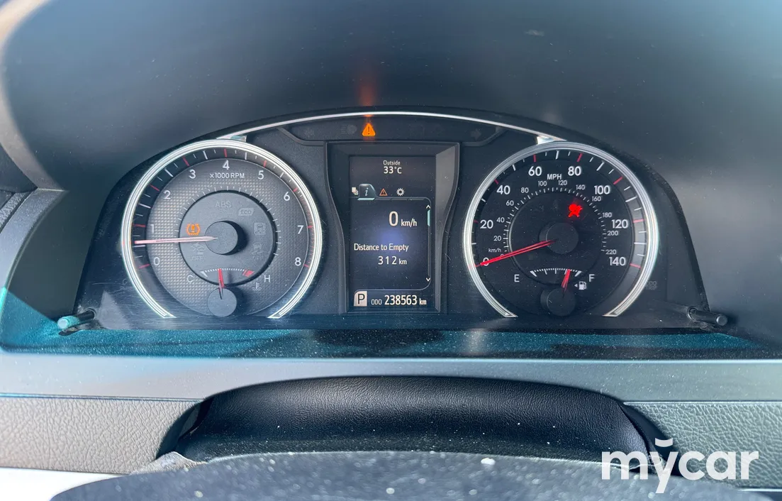 Toyota Camry 2015