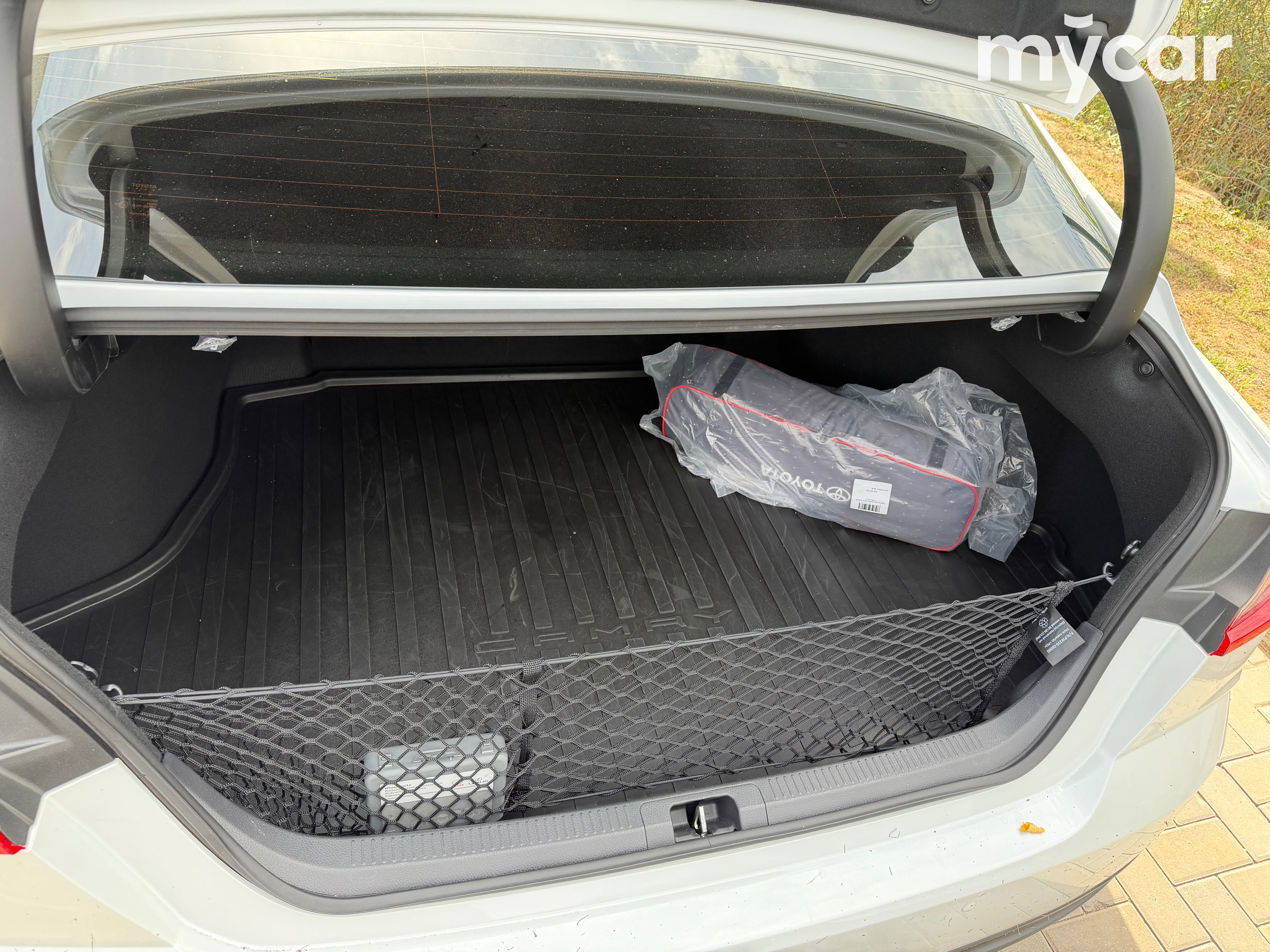 Toyota Camry 2025