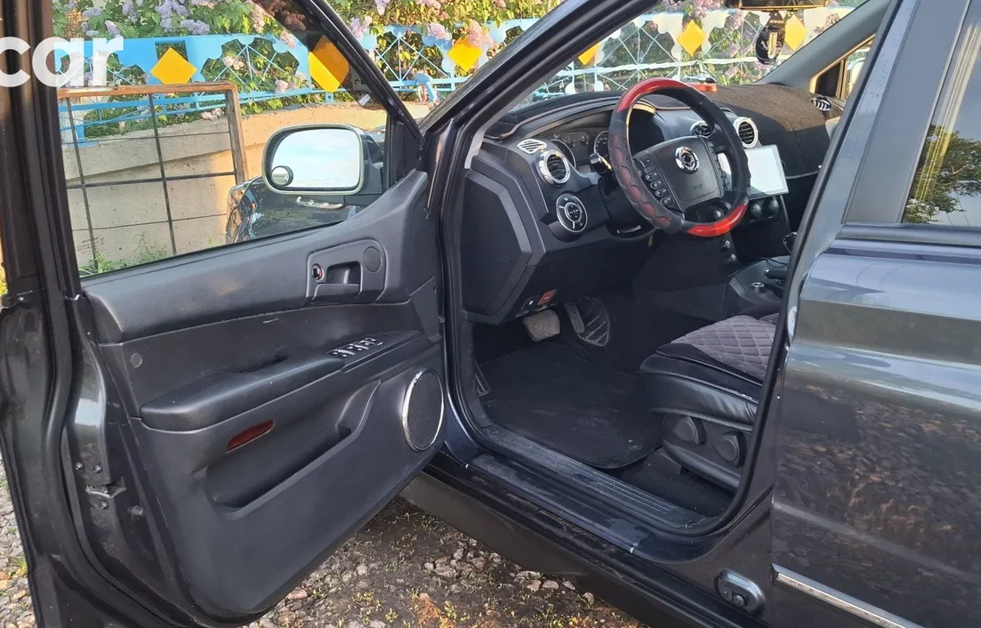 SsangYong Nomad 2015