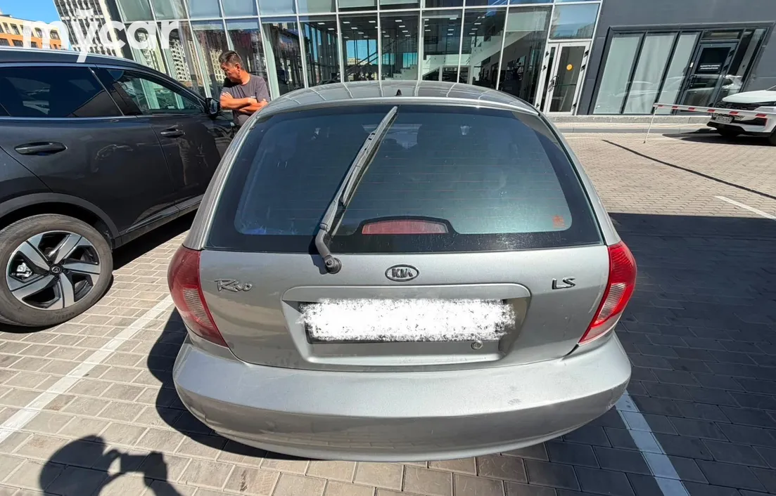 Kia Rio 2005