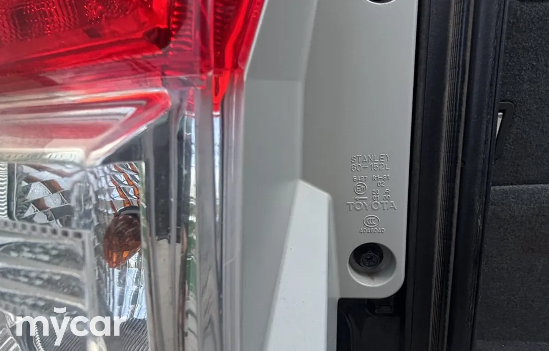 Toyota Land Cruiser Prado 2012