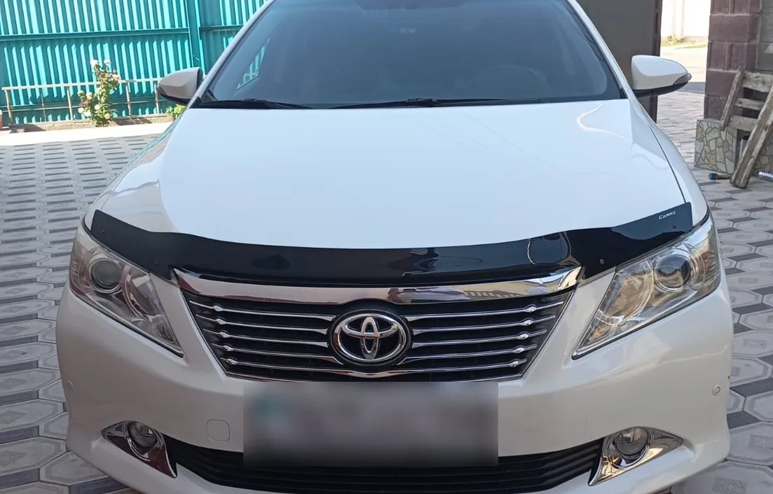 Toyota Camry 2014