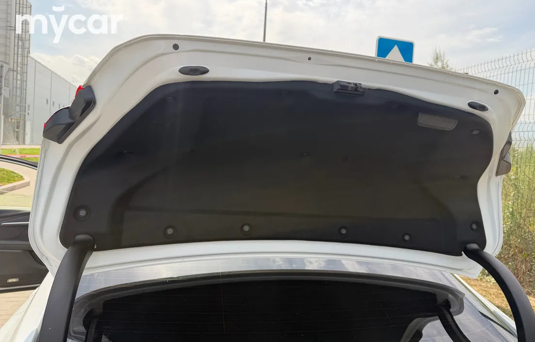 Toyota Camry 2025