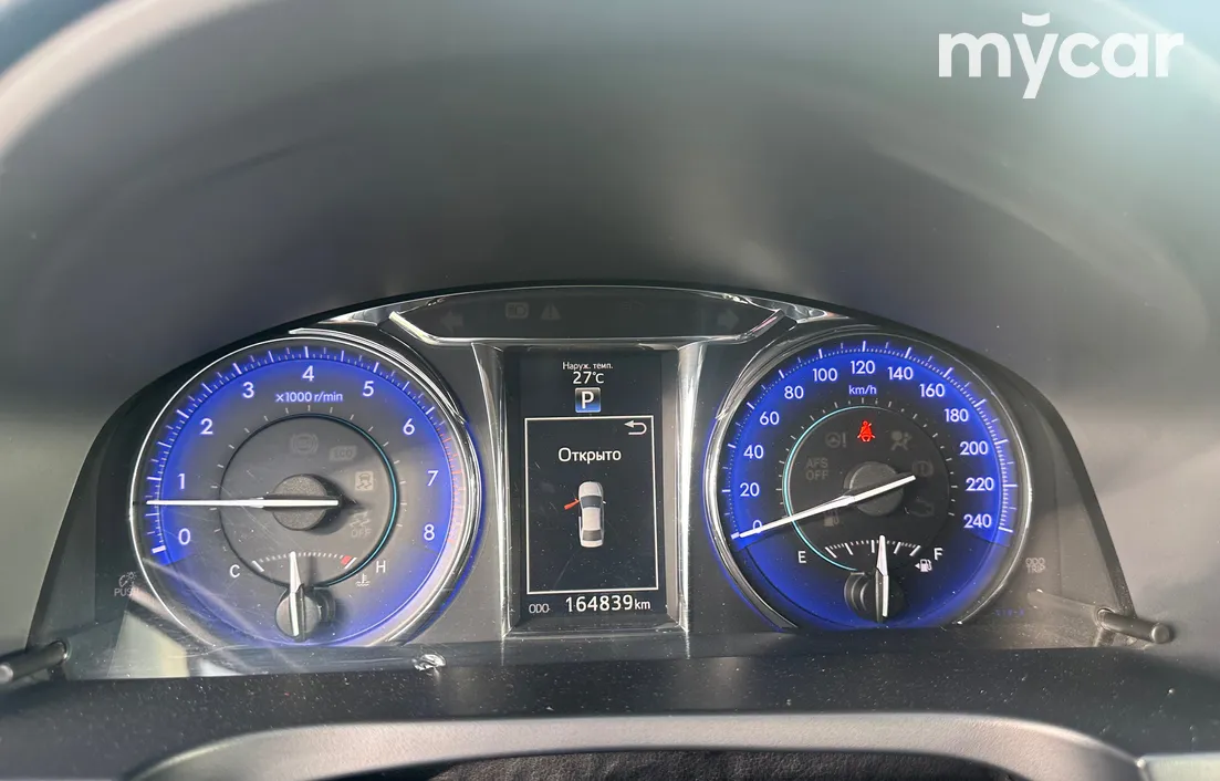 Toyota Camry 2016
