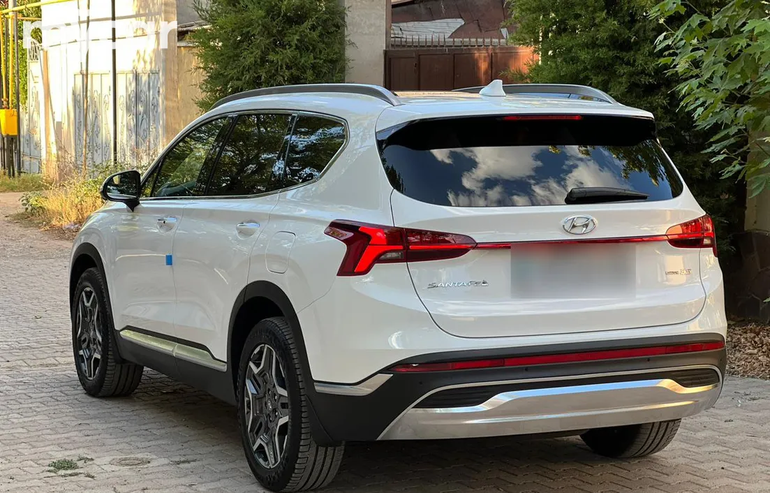 Hyundai Santa Fe 2023