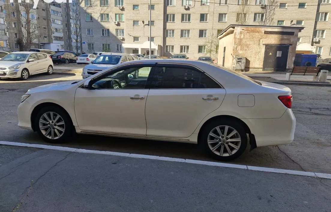 Toyota Camry 2012