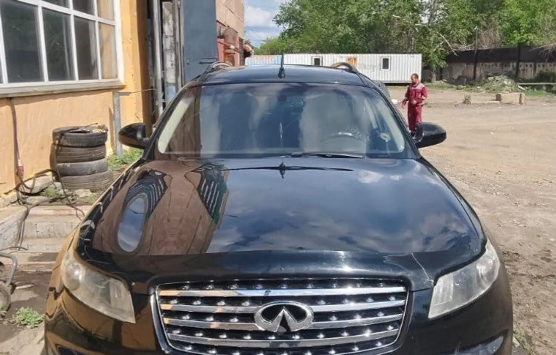 Infiniti FX 2005