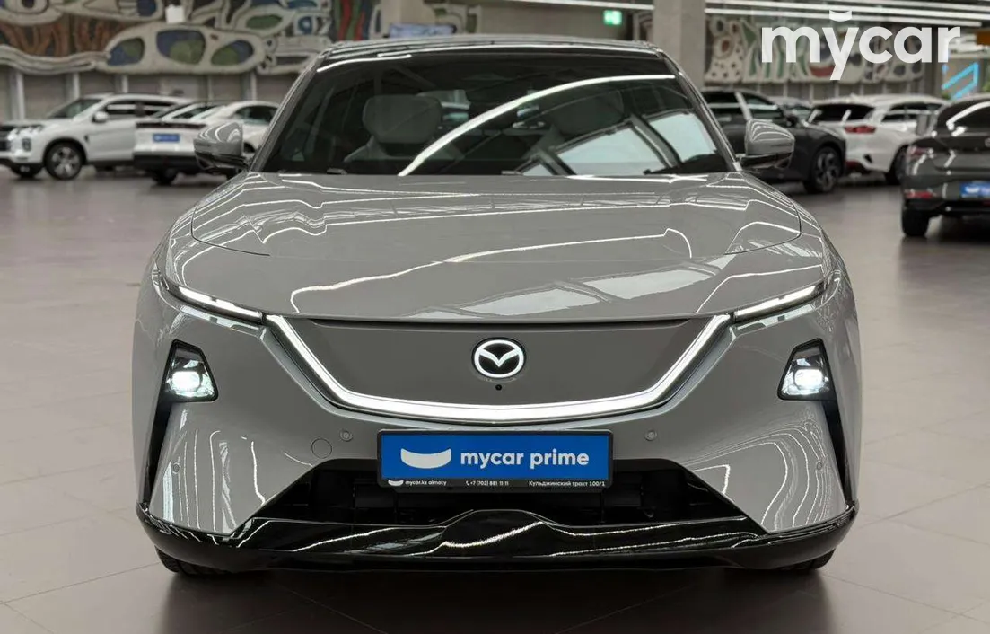 Mazda EZ-60 2025