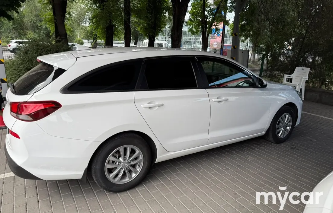 Hyundai i30 2024