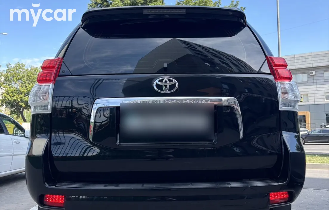 Toyota Land Cruiser Prado 2012