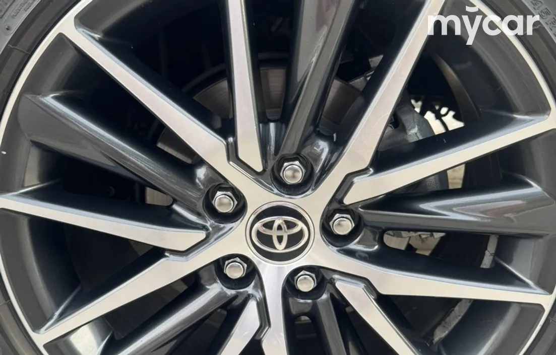 Toyota Camry 2023