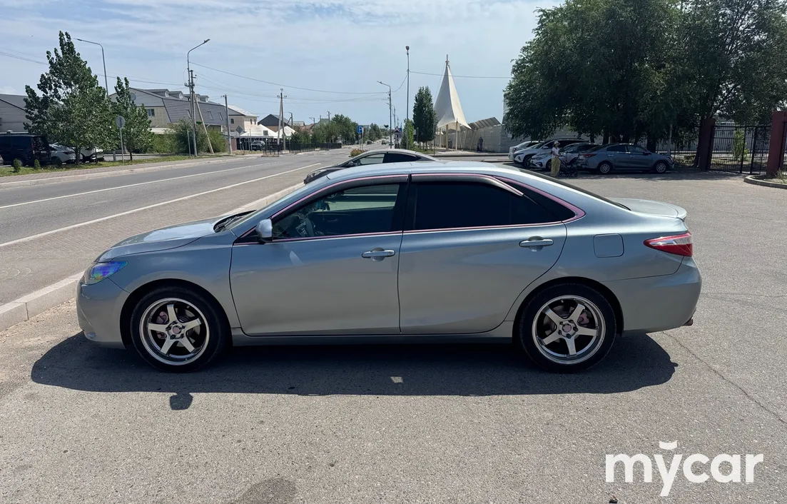 Toyota Camry 2015