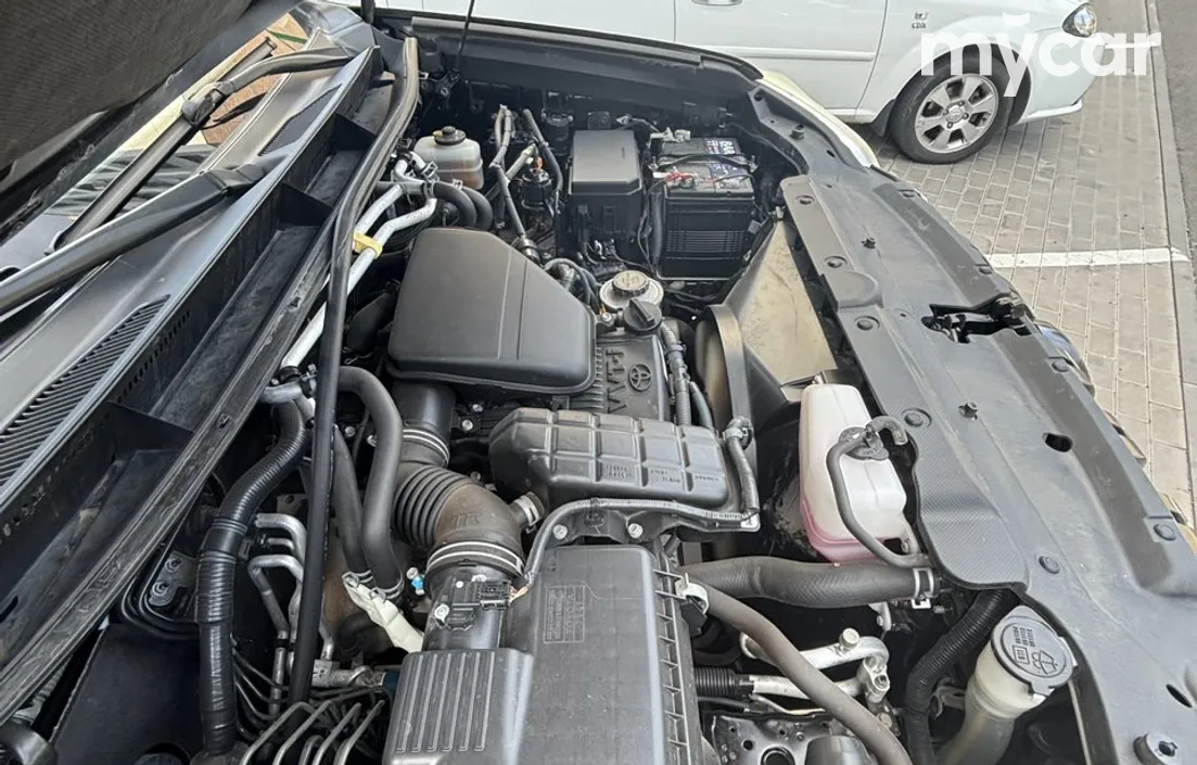 Toyota Land Cruiser Prado 2012