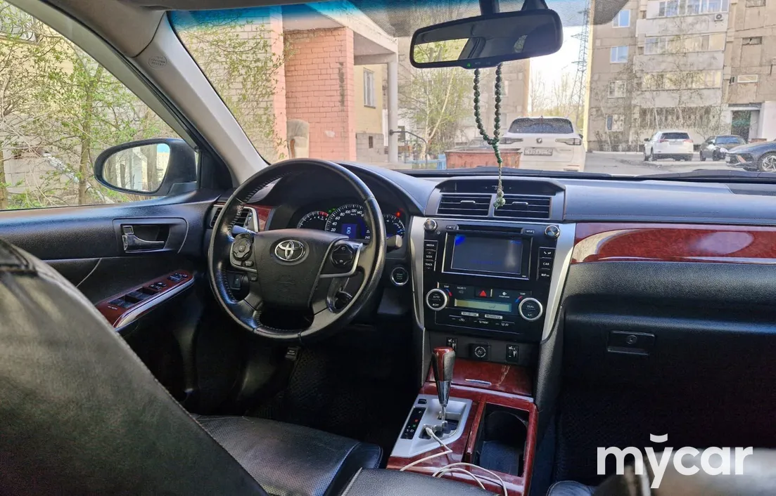 Toyota Camry 2012