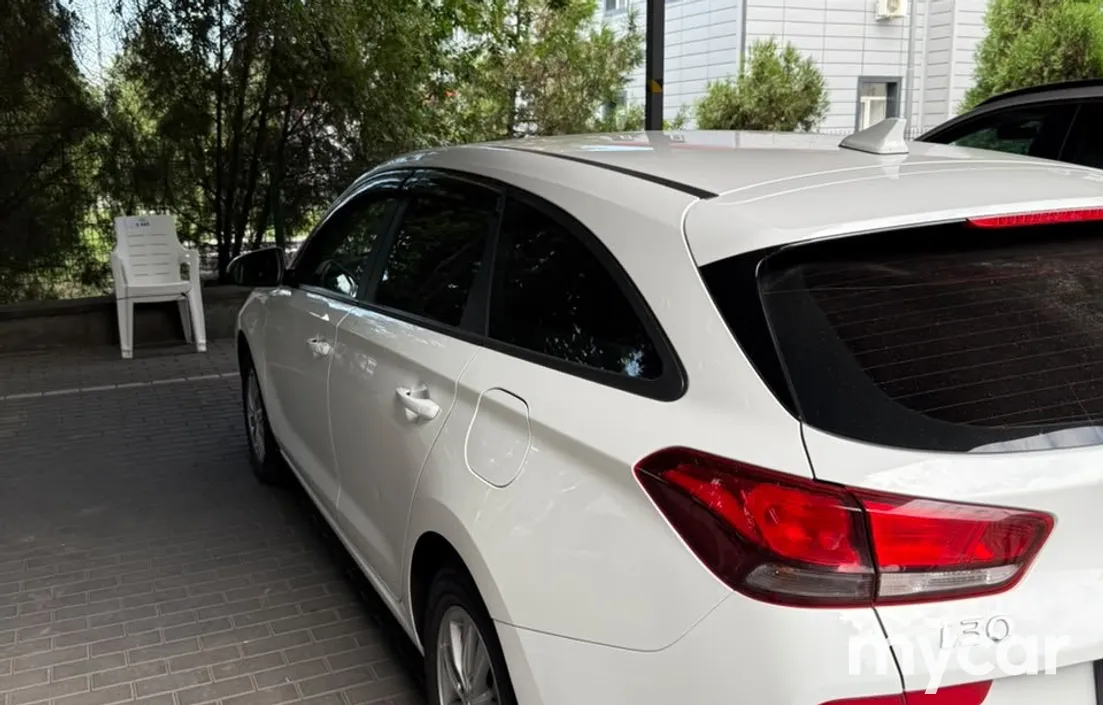 Hyundai i30 2024