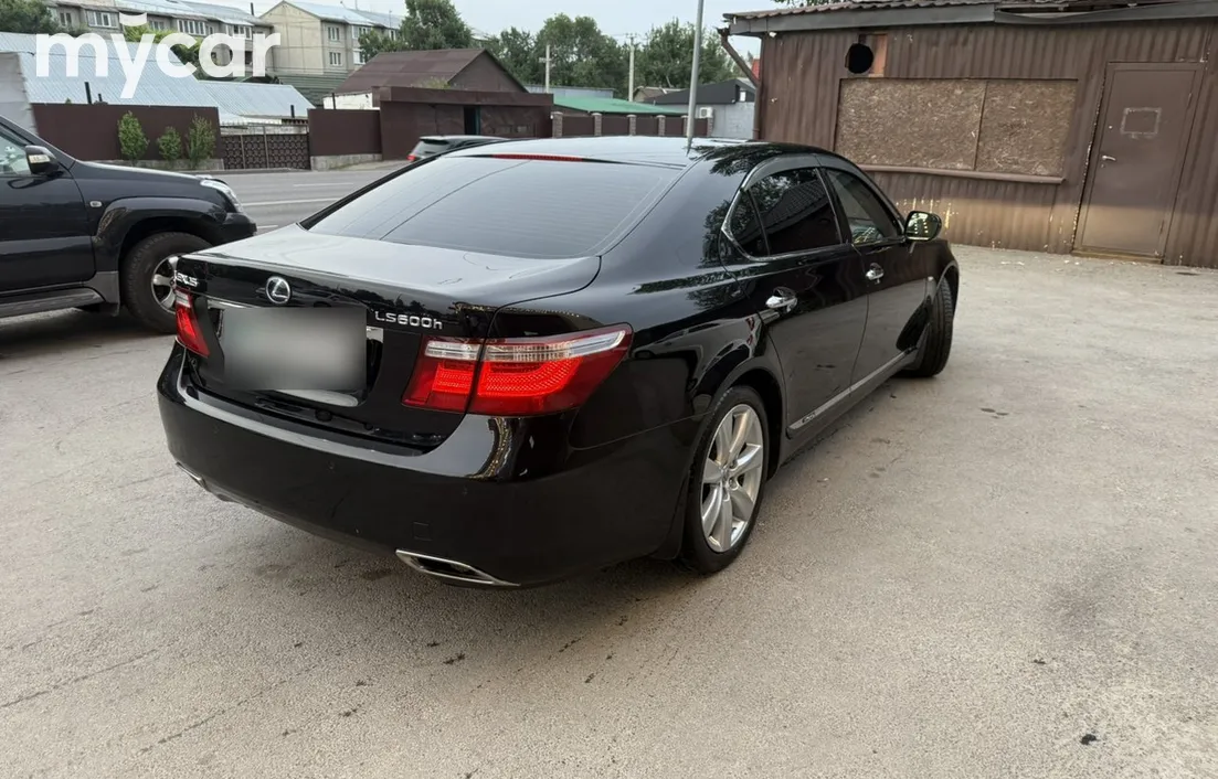 Lexus LS 2008