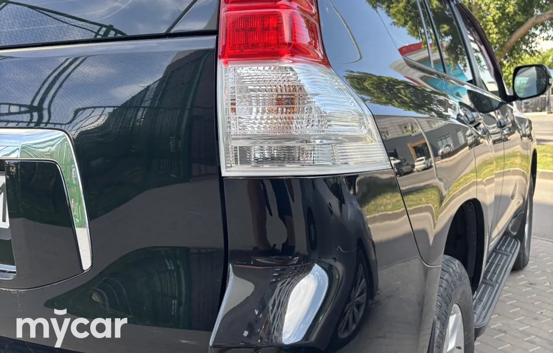 Toyota Land Cruiser Prado 2012