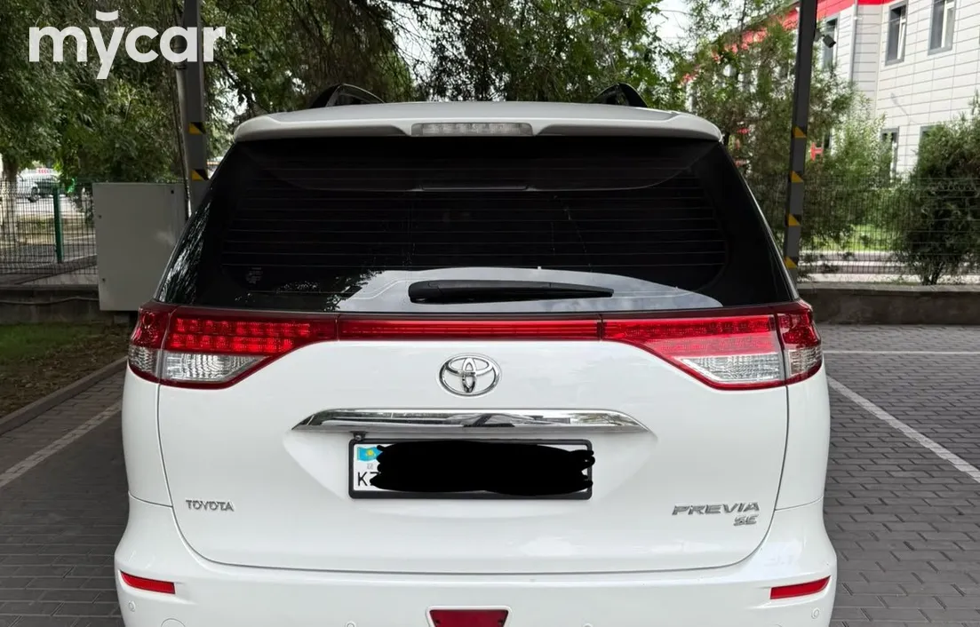 Toyota Previa 2019