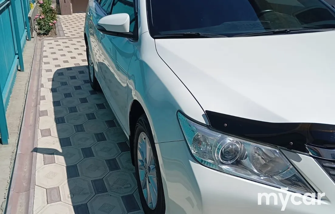 Toyota Camry 2014