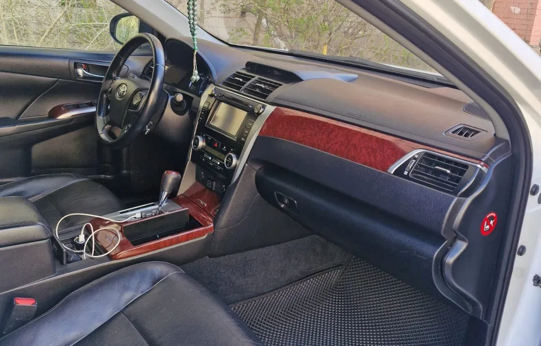 Toyota Camry 2012