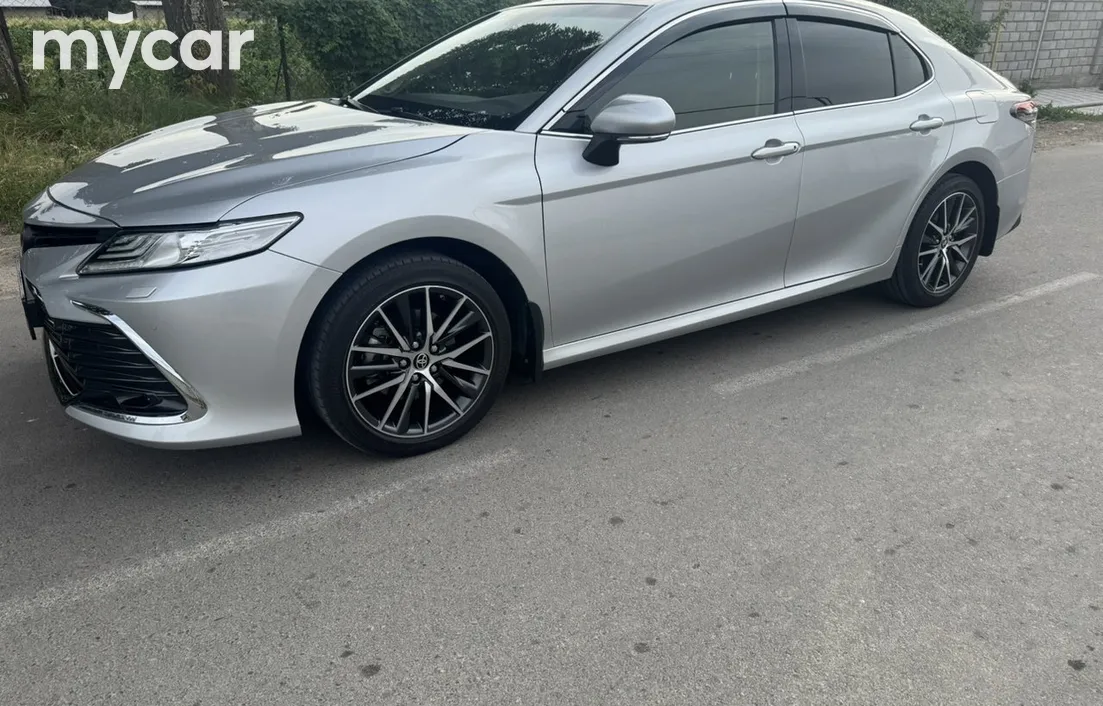 Toyota Camry 2023