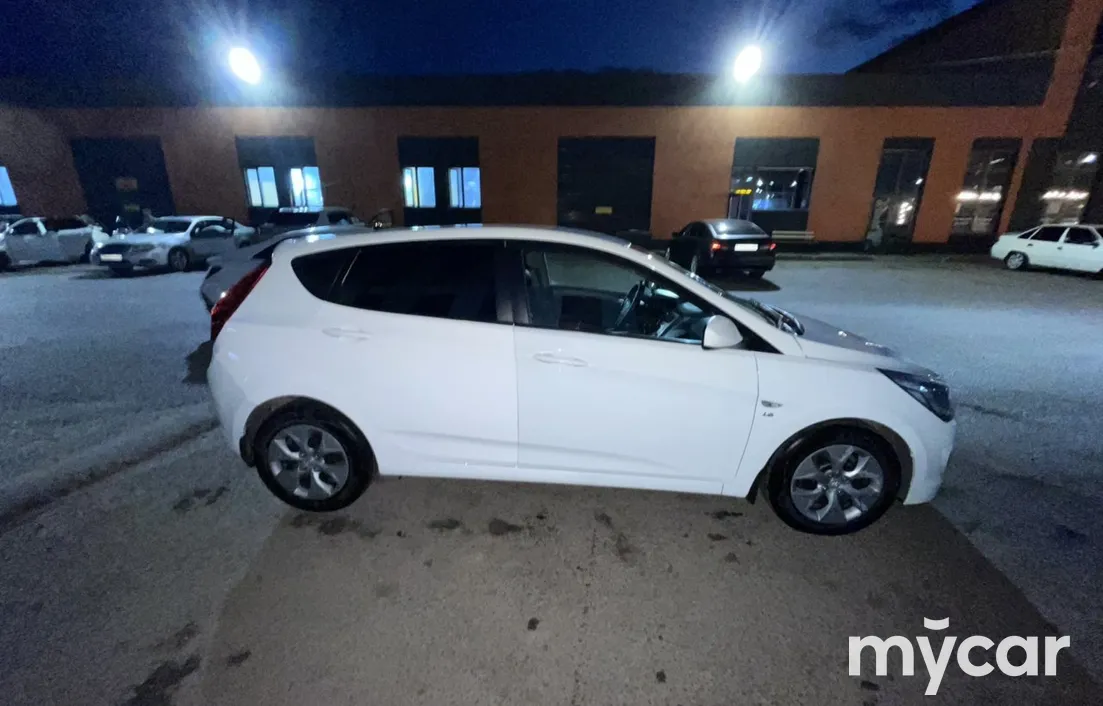 Hyundai Accent 2014
