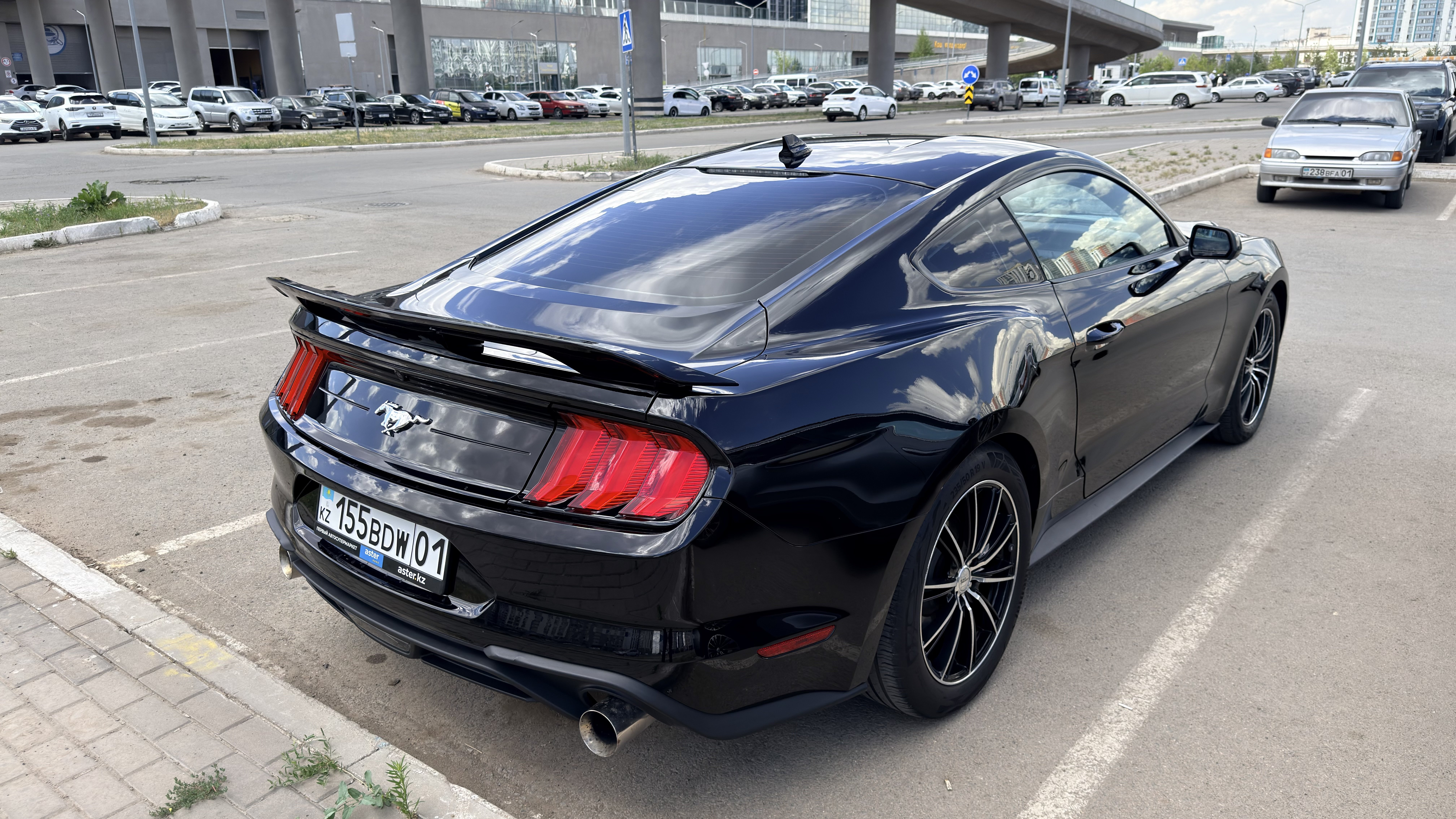 Ford Mustang 2023
