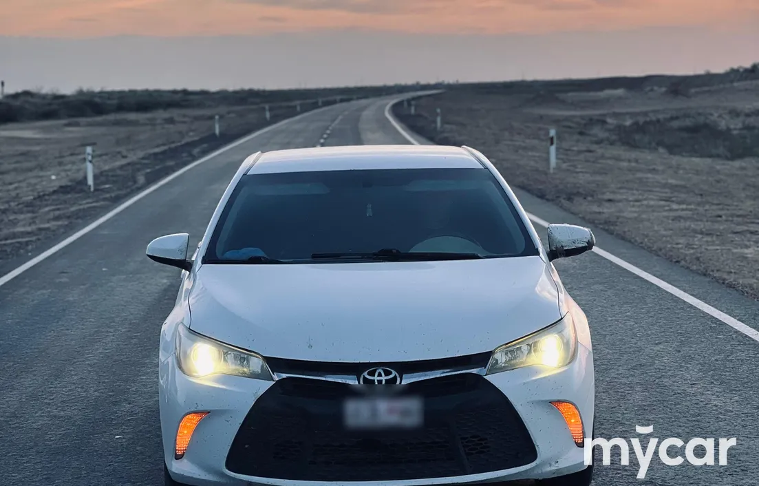 Toyota Camry 2017