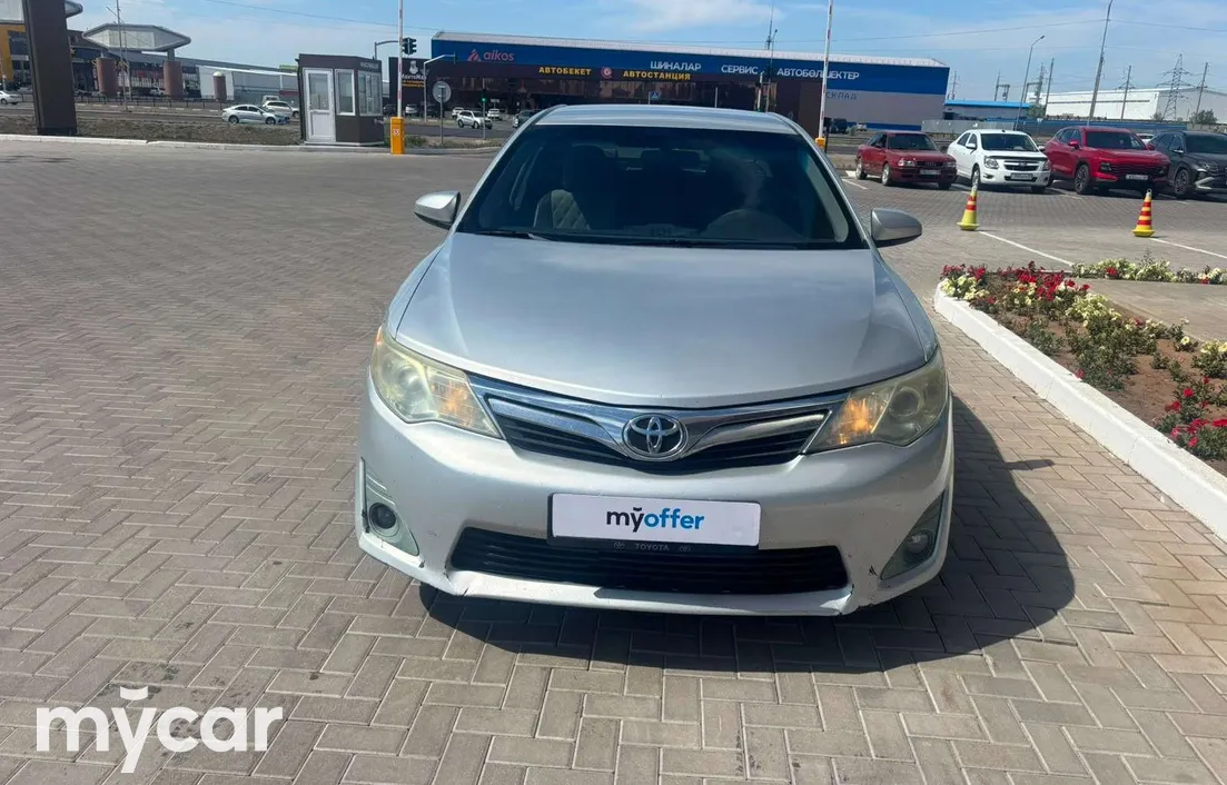 Toyota Camry 2012