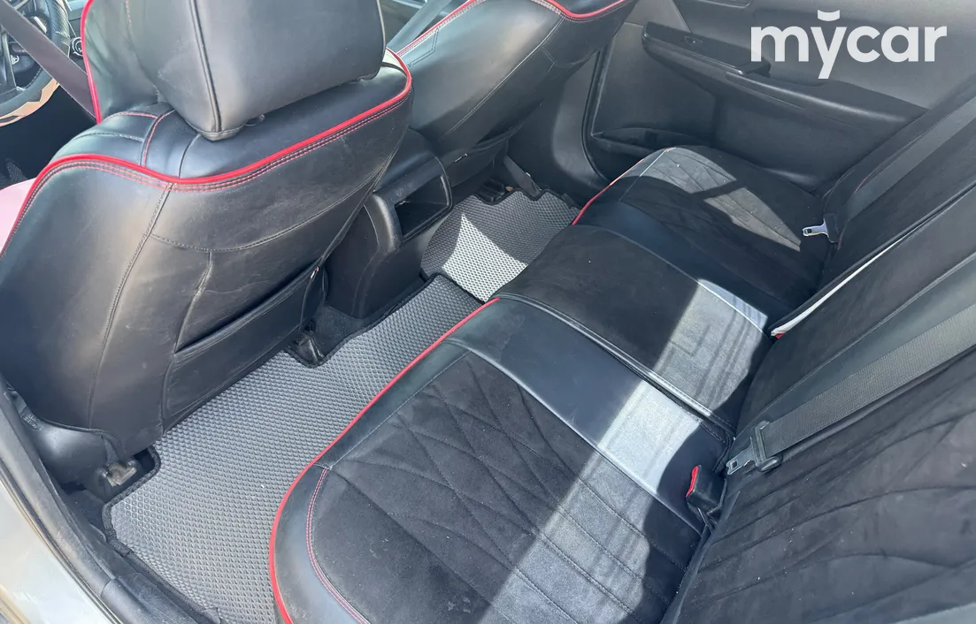 Toyota Camry 2015