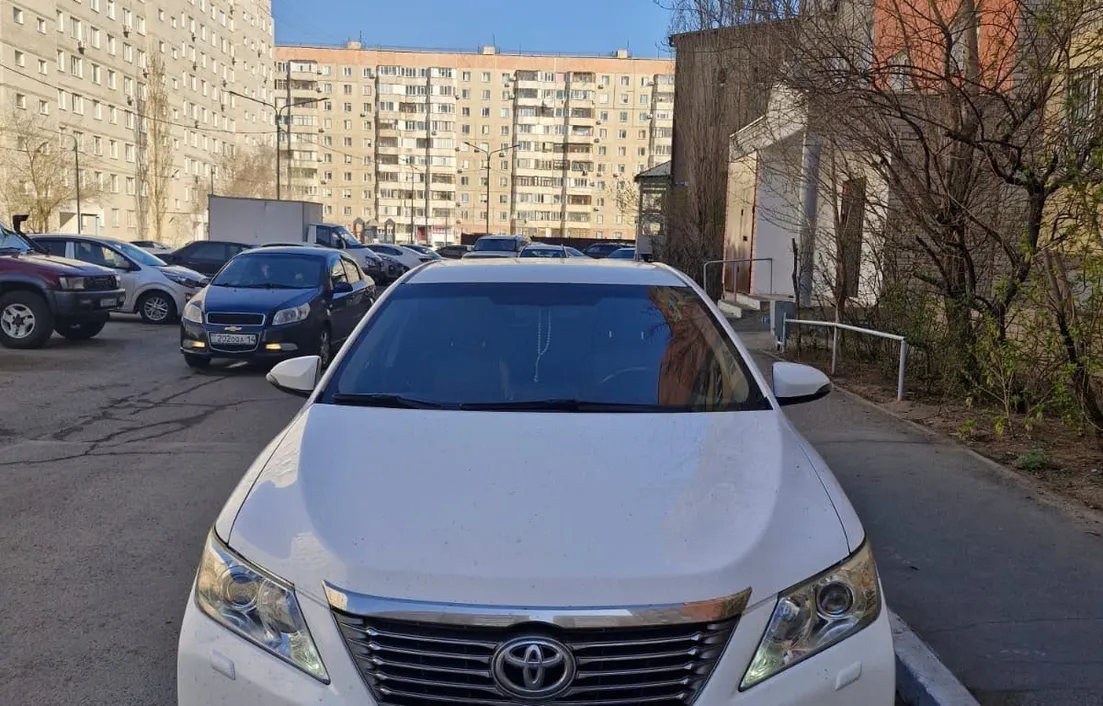 Toyota Camry 2012