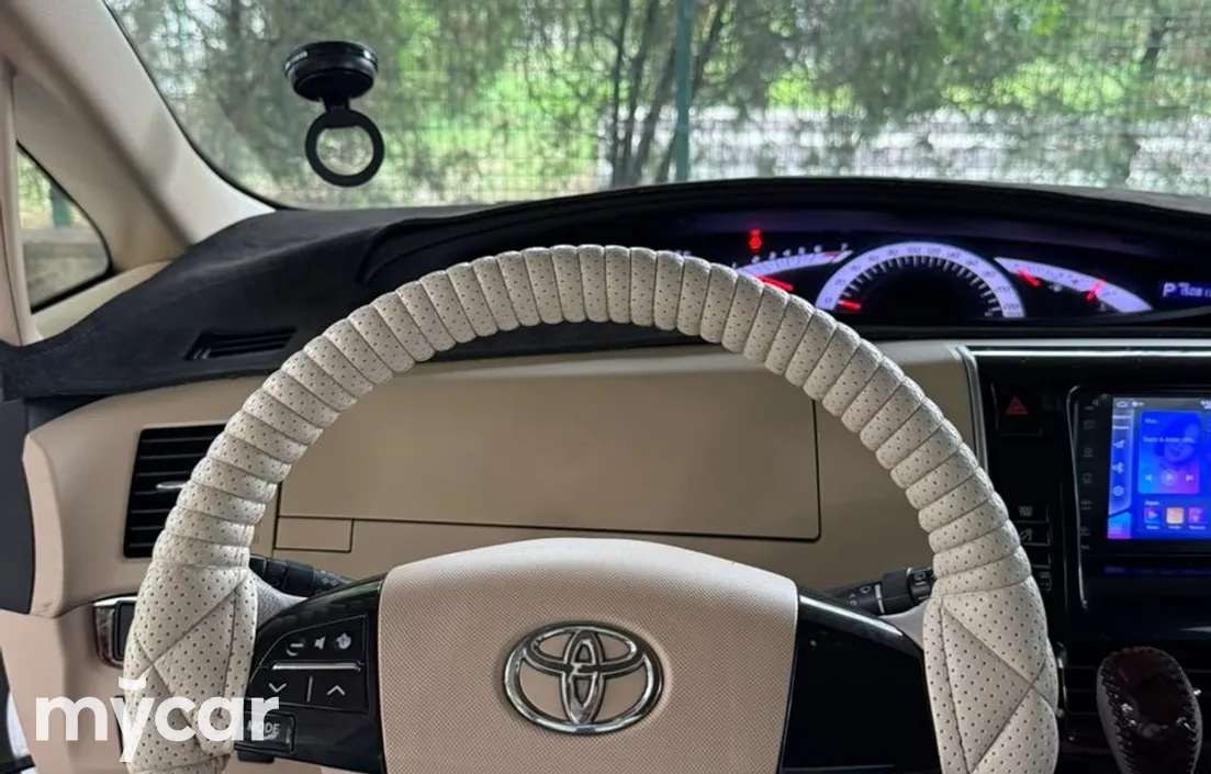 Toyota Previa 2019