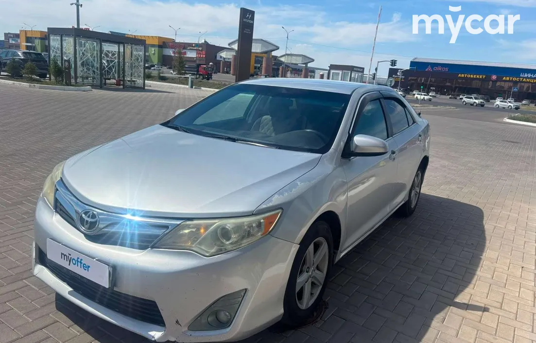 Toyota Camry 2012
